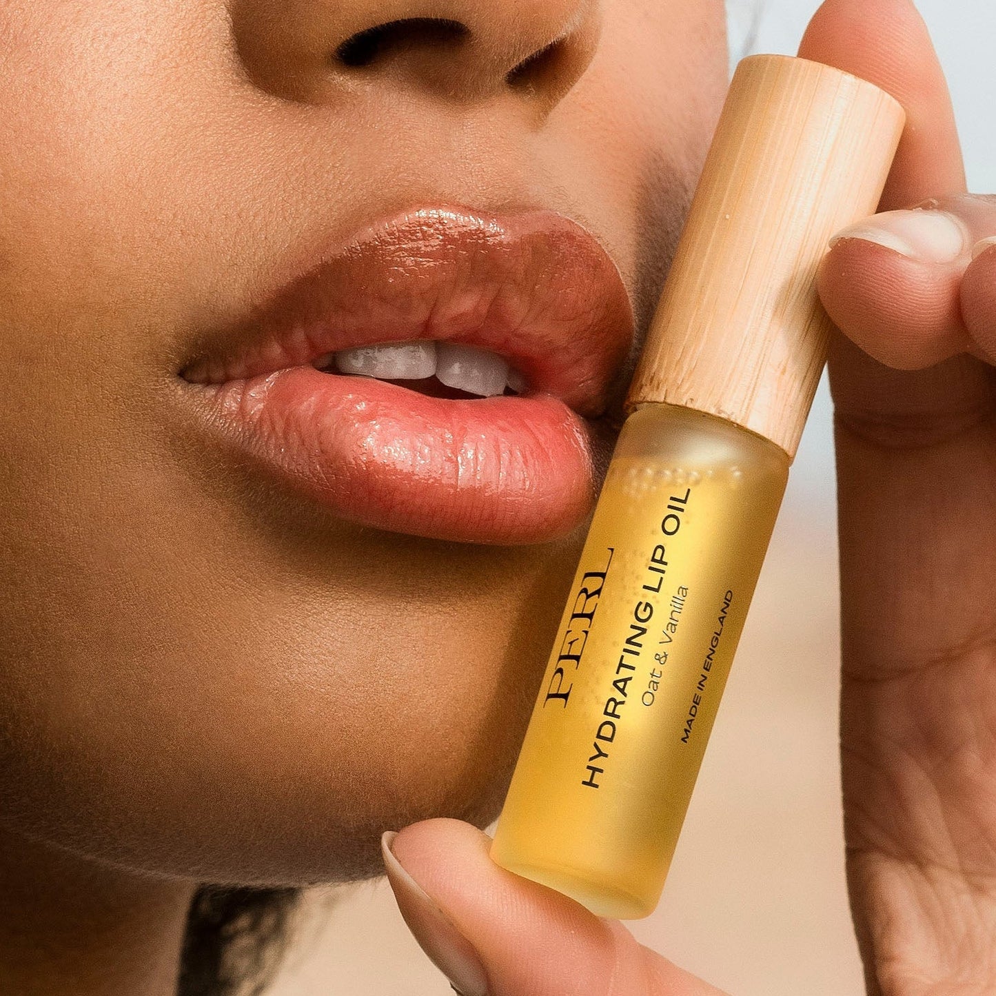 HYDRATING LIP OIL